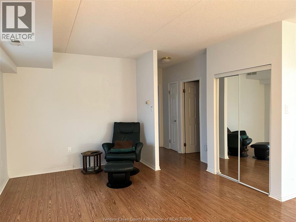 Photo 6 of 5064 Wyandotte Street East Unit 206, Windsor ON