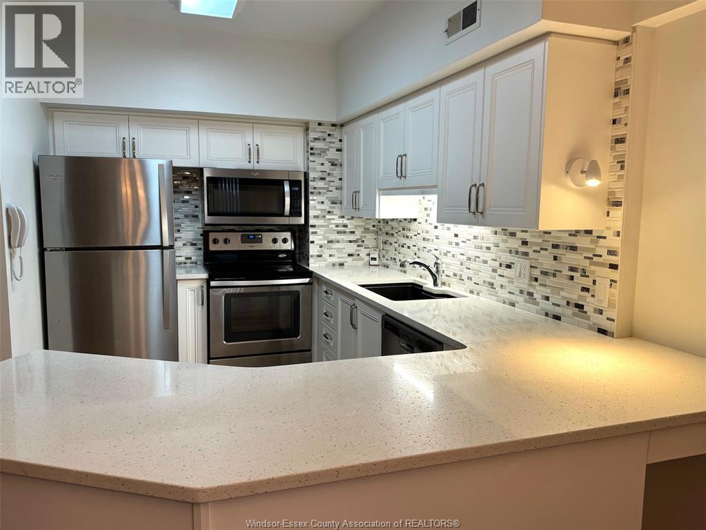 Photo 9 of 5064 Wyandotte Street East Unit 206, Windsor ON