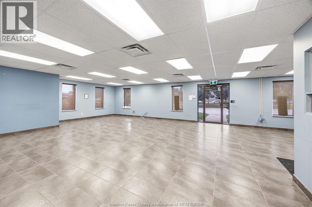 Photo 4 of 2085 Industrial, Windsor ON