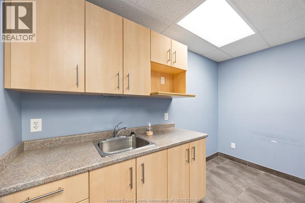 Photo 8 of 2085 Industrial, Windsor ON