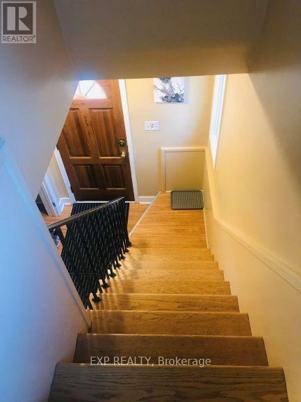 Photo 15 of 48 Kingsmount Street N, Hamilton ON