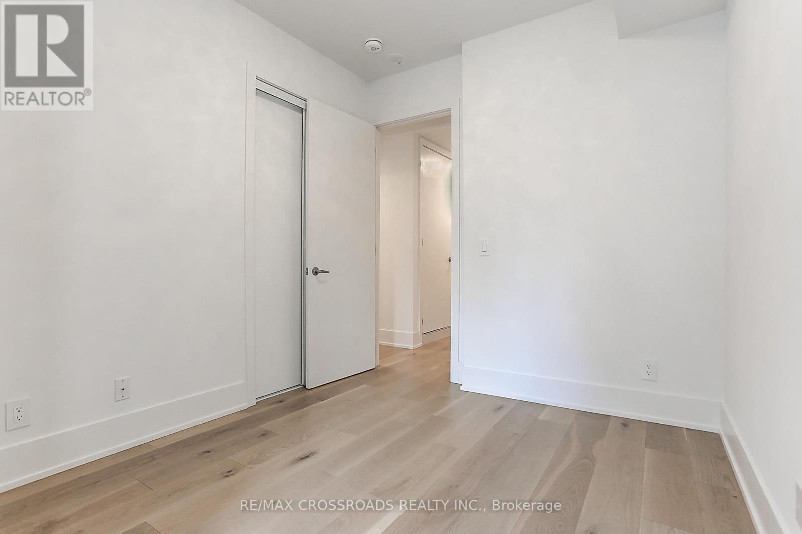 Photo 32 of Th 3 270 Davenport Road, Toronto ON