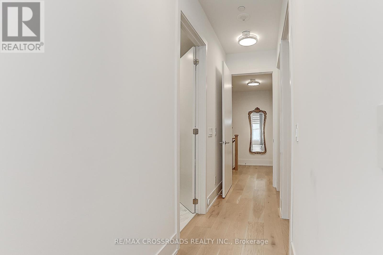 Photo 24 of Th 3 270 Davenport Road, Toronto ON