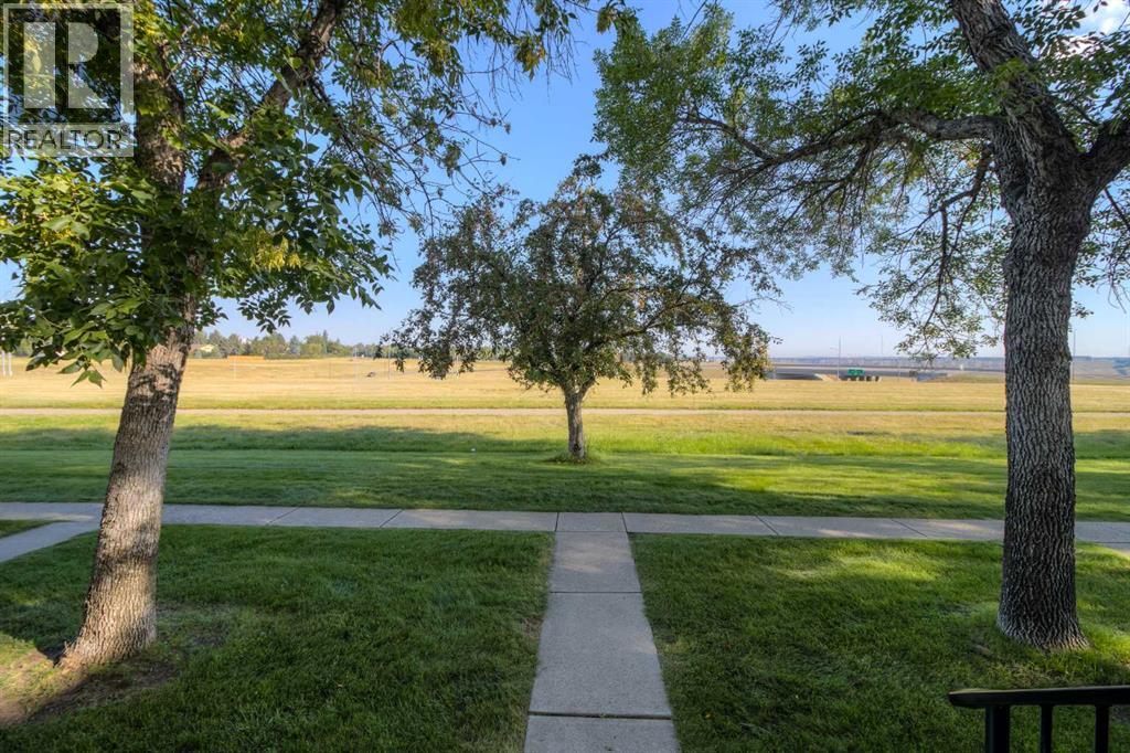 Photo 33 of 17 115 Lafayette Boulevard W, Lethbridge AB