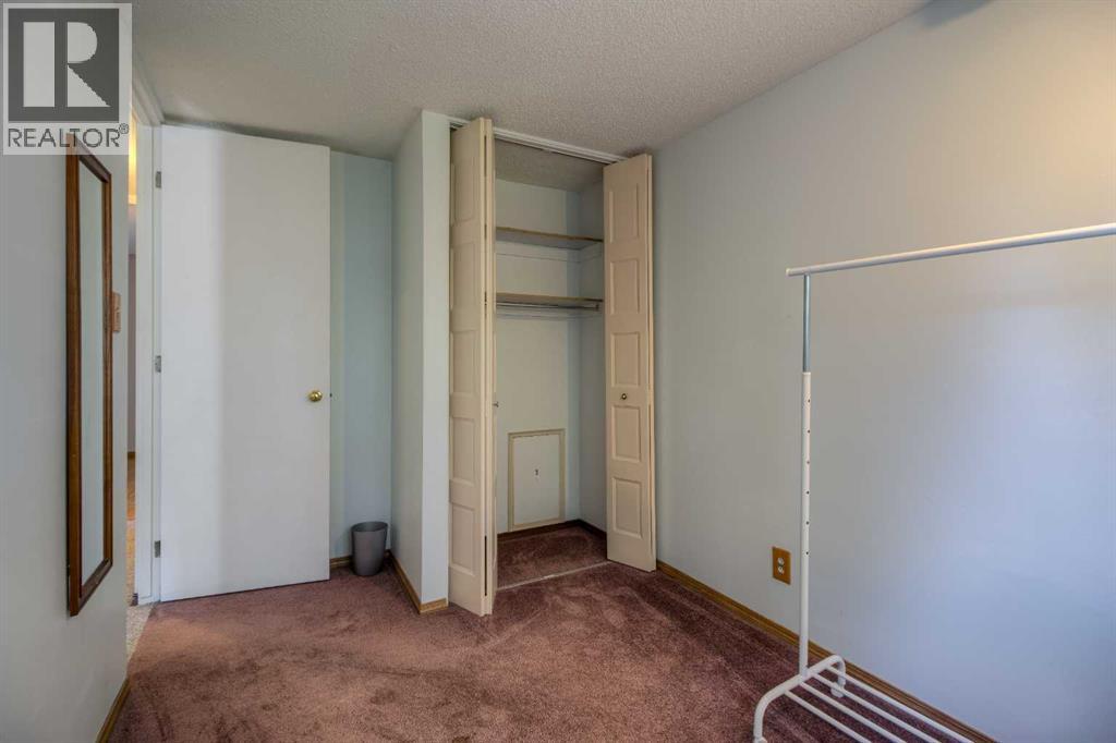 Photo 20 of 17 115 Lafayette Boulevard W, Lethbridge AB