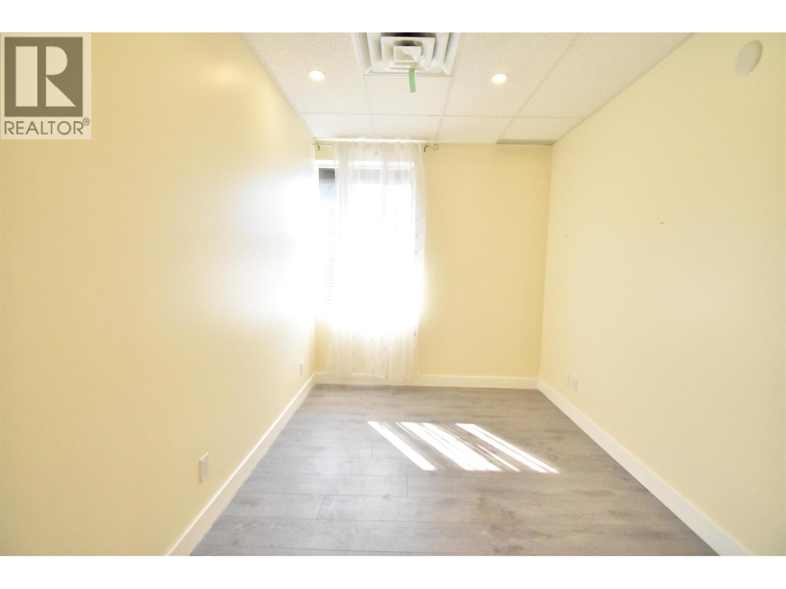 Office in Richmond - Image 7