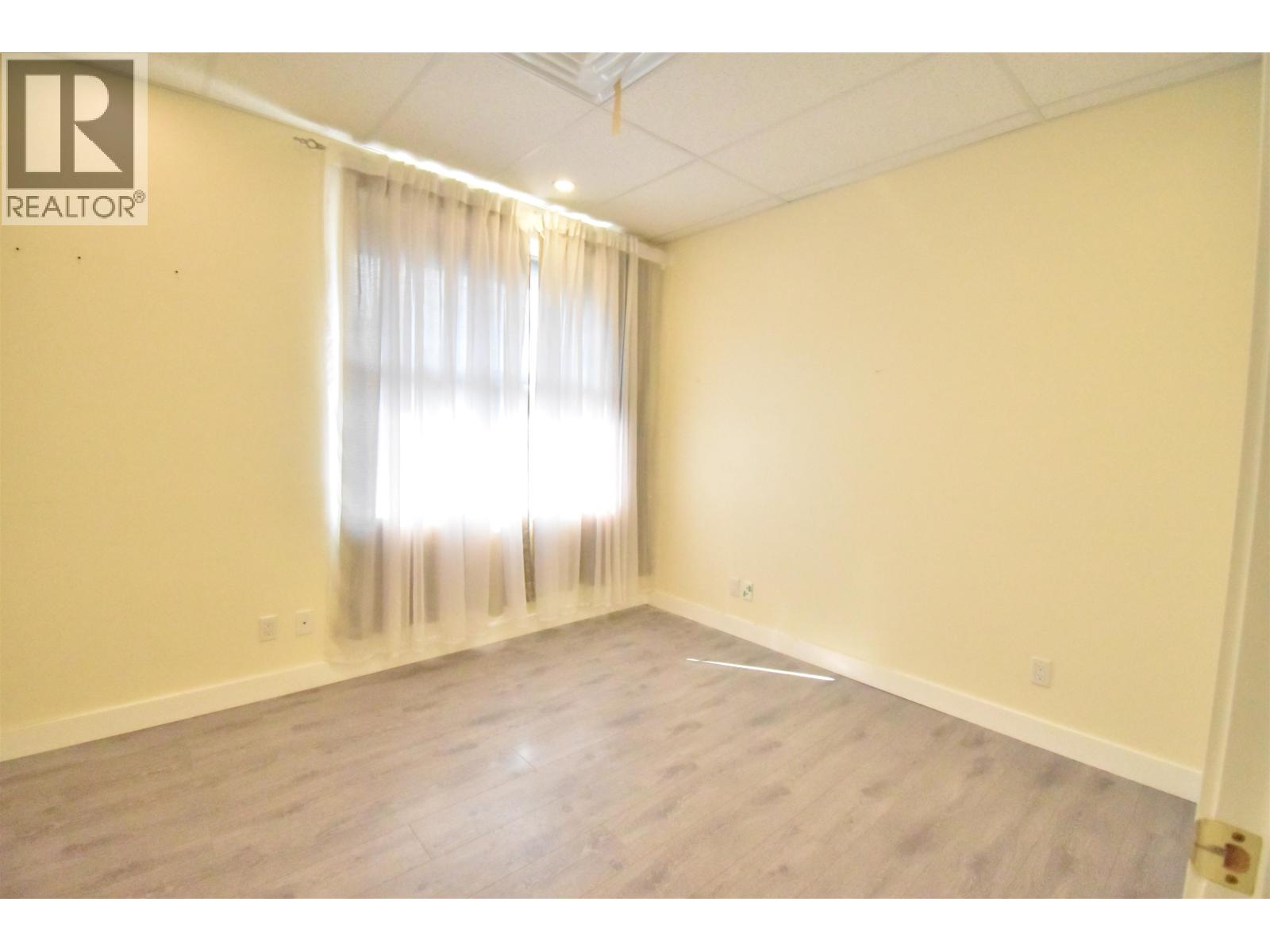 Office in Richmond - Image 6