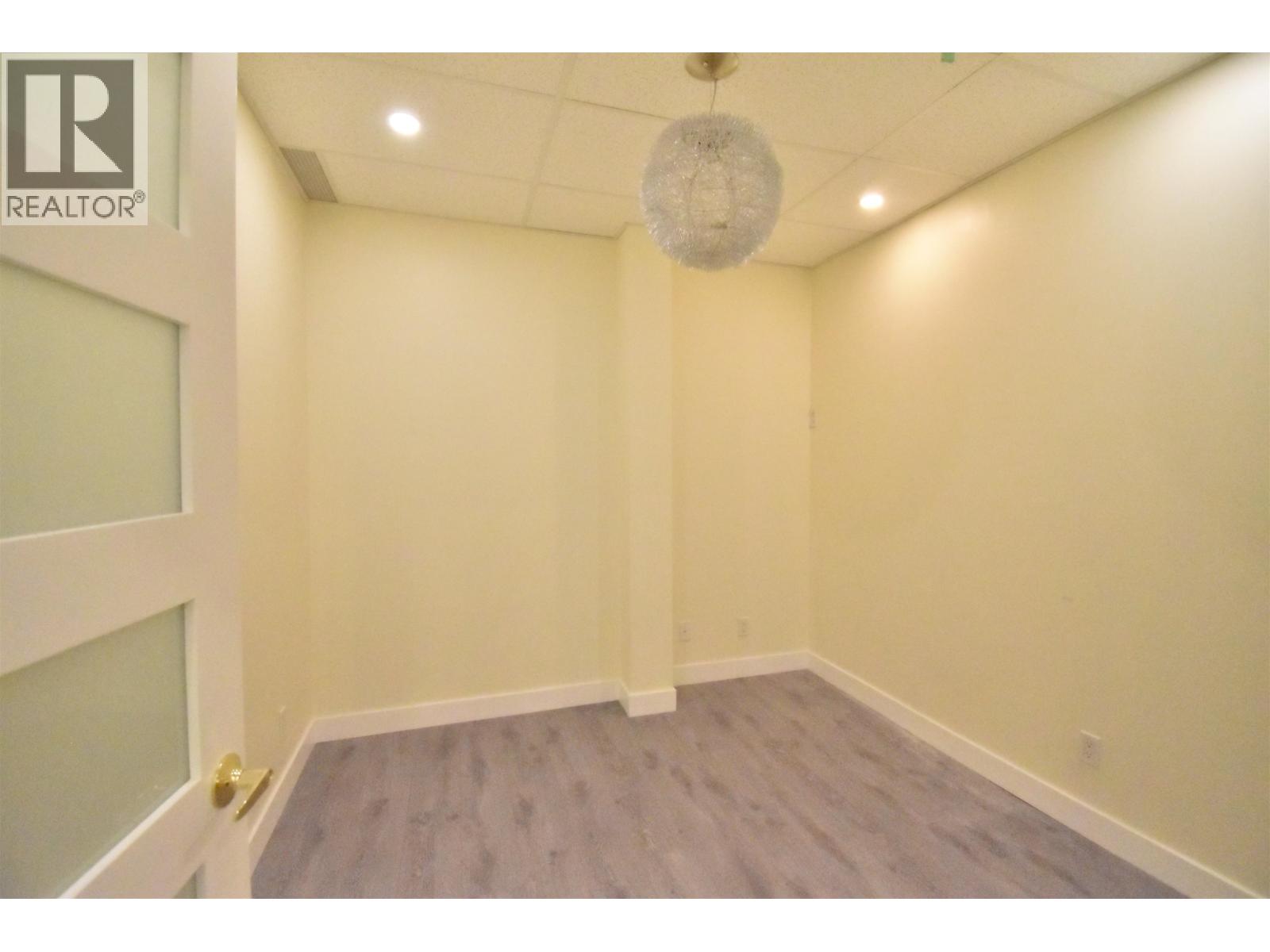 Office in Richmond - Image 8
