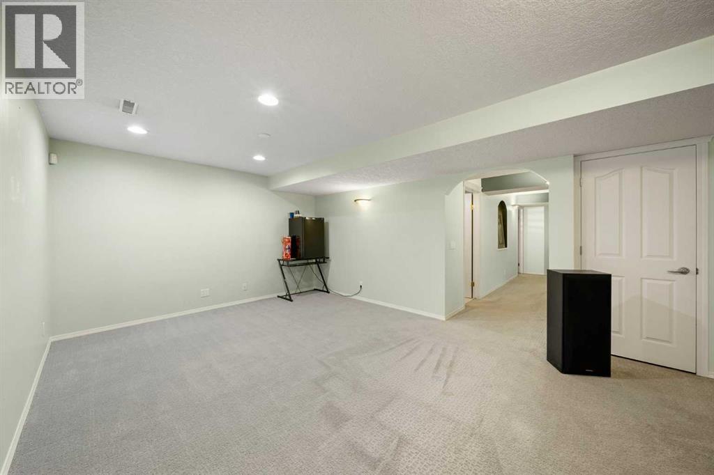 Photo 32 of 151 Cranwell Close Se, Calgary AB
