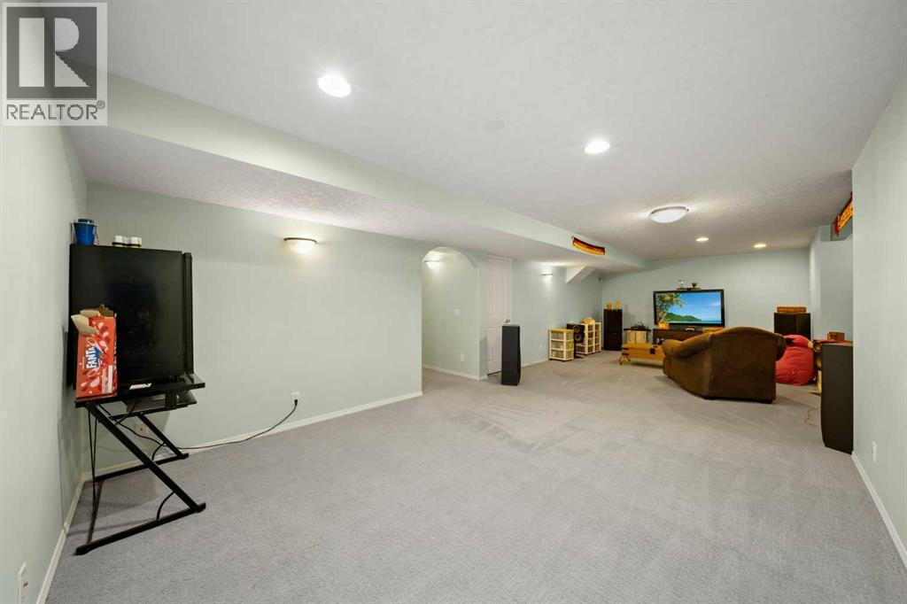 Photo 33 of 151 Cranwell Close Se, Calgary AB