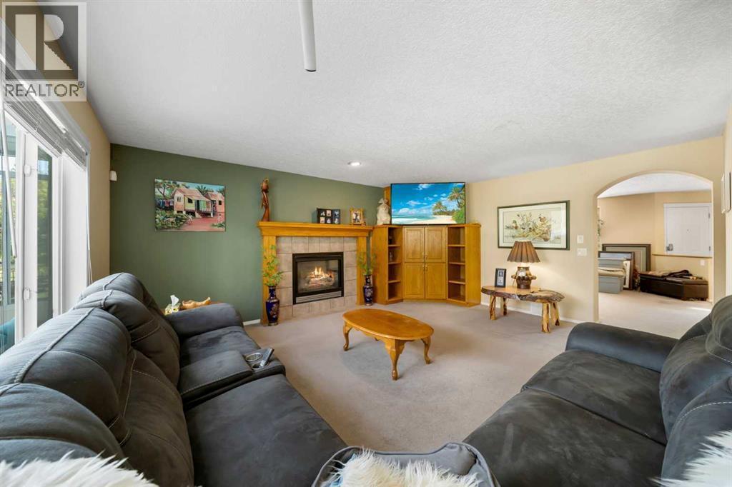Photo 9 of 151 Cranwell Close Se, Calgary AB