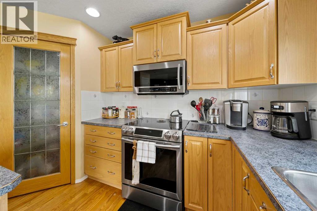 Photo 14 of 151 Cranwell Close Se, Calgary AB