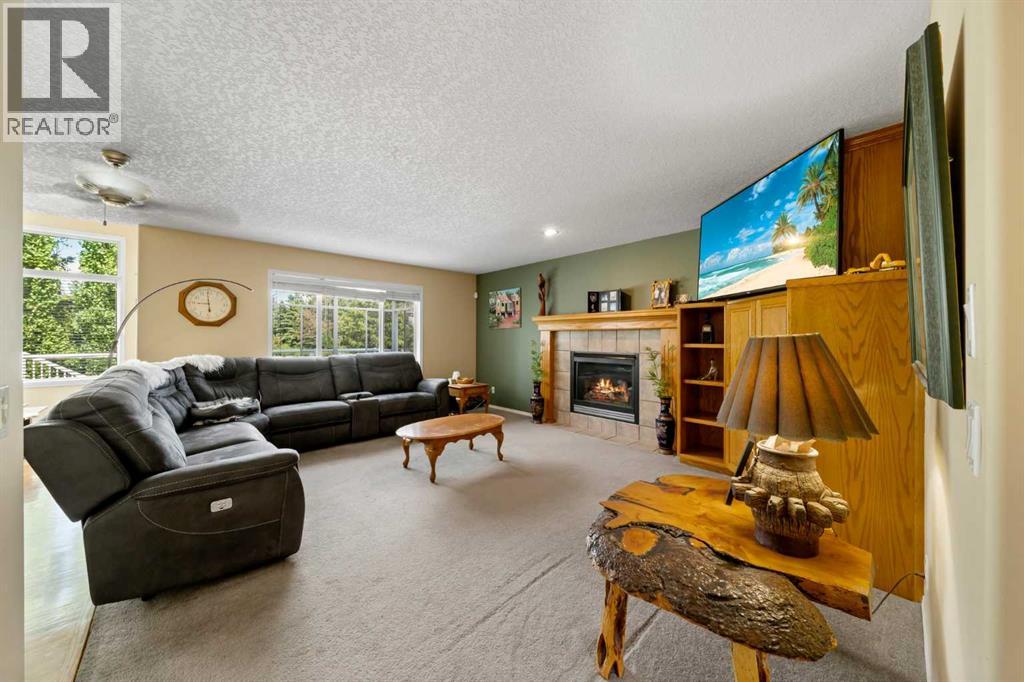 Photo 7 of 151 Cranwell Close Se, Calgary AB