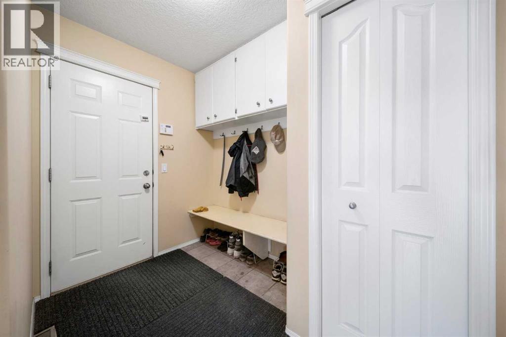 Photo 6 of 151 Cranwell Close Se, Calgary AB