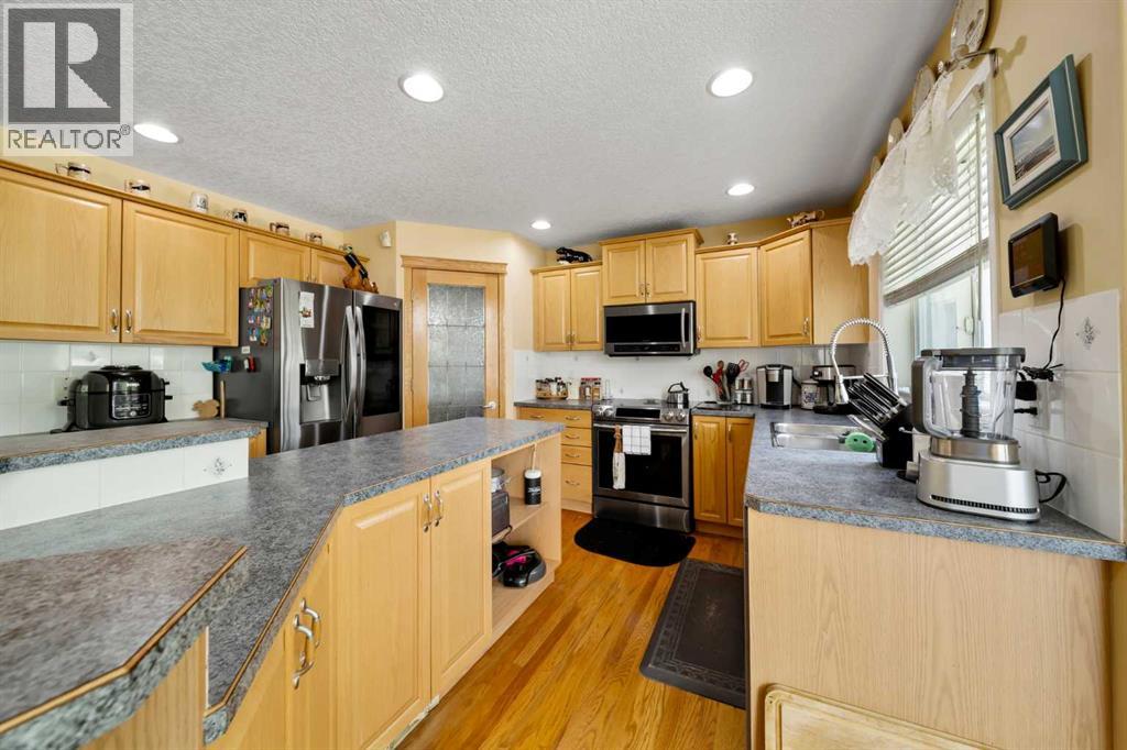 Photo 12 of 151 Cranwell Close Se, Calgary AB