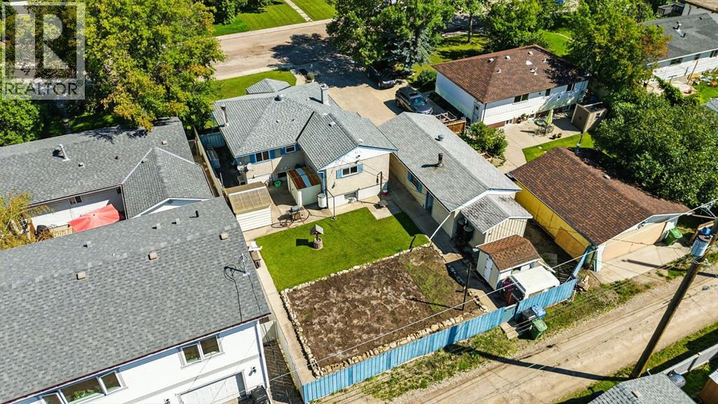 Single Family House Bungalow for Sale in   Avenue NW Bowness Calgary 