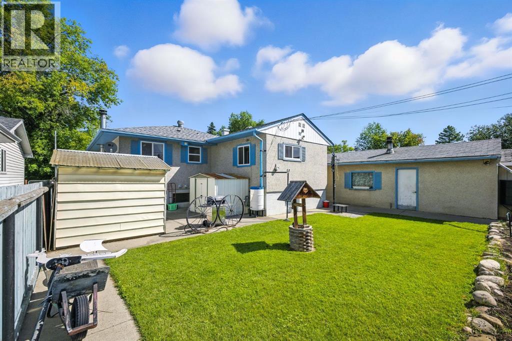 Single Family House Bungalow for Sale in   Avenue NW Bowness Calgary 