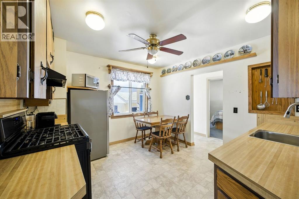 Single Family House Bungalow for Sale in   Avenue NW Bowness Calgary 