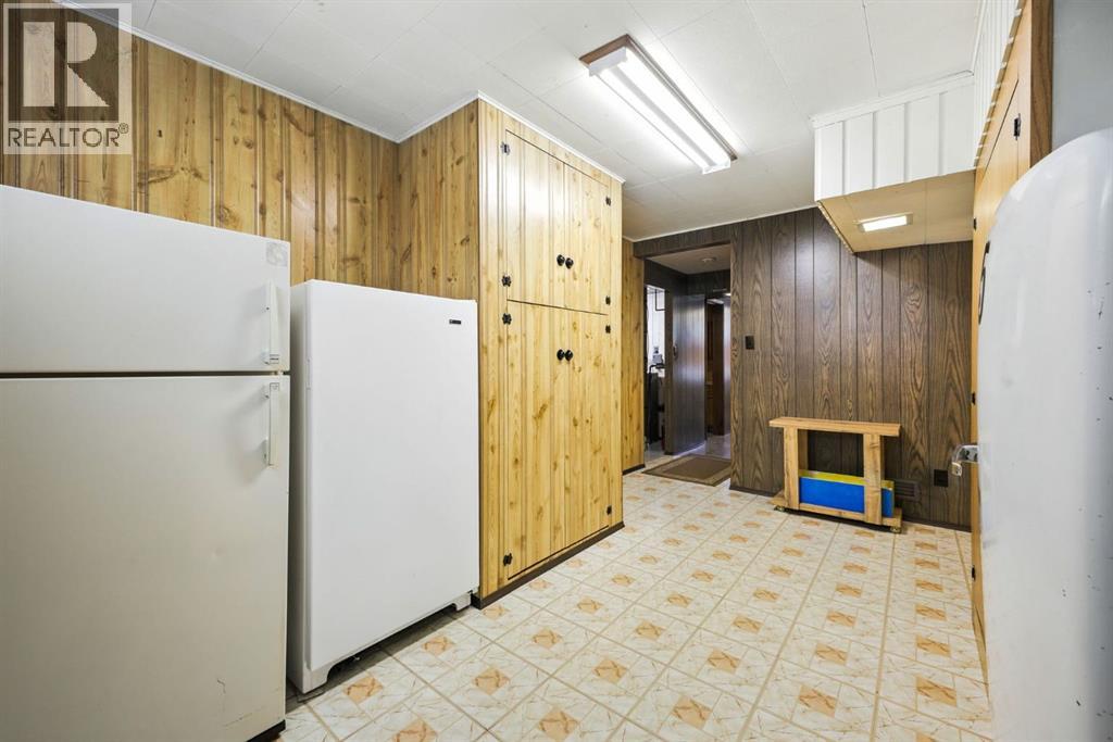 Single Family House Bungalow for Sale in   Avenue NW Bowness Calgary 