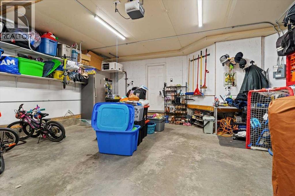 Photo 36 of 29 Pinnacle Lake Drive, Grande Prairie AB