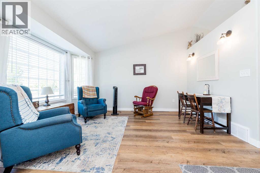 Photo 11 of 8137 Poplar Drive, Grande Prairie AB