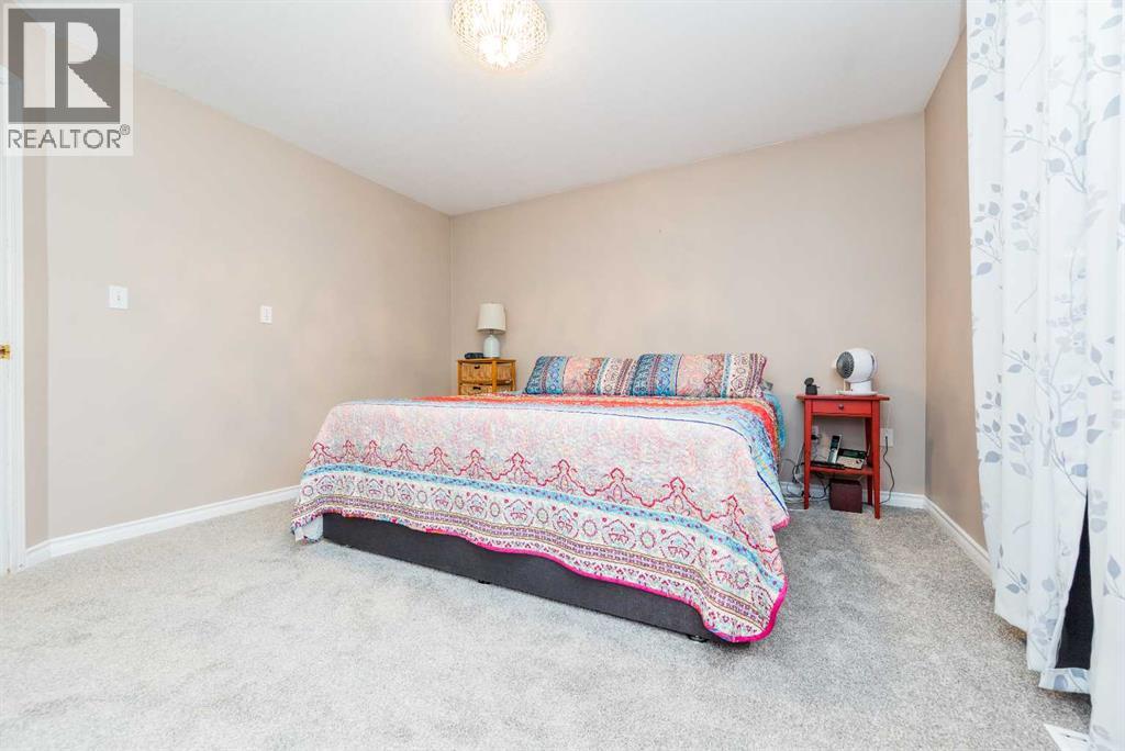 Photo 15 of 8137 Poplar Drive, Grande Prairie AB