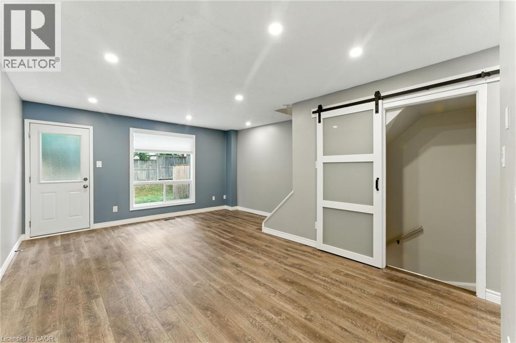 Photo 11 of 141 Bay Street Unit 25, Woodstock ON