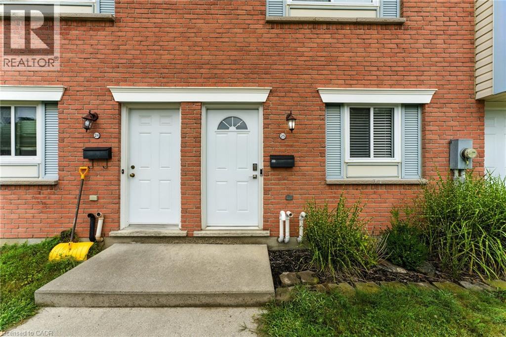 Photo 4 of 141 Bay Street Unit 25, Woodstock ON
