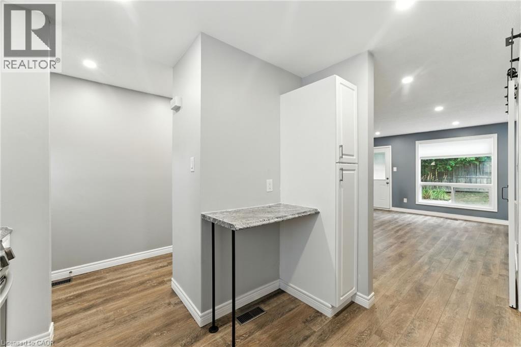 Photo 7 of 141 Bay Street Unit 25, Woodstock ON