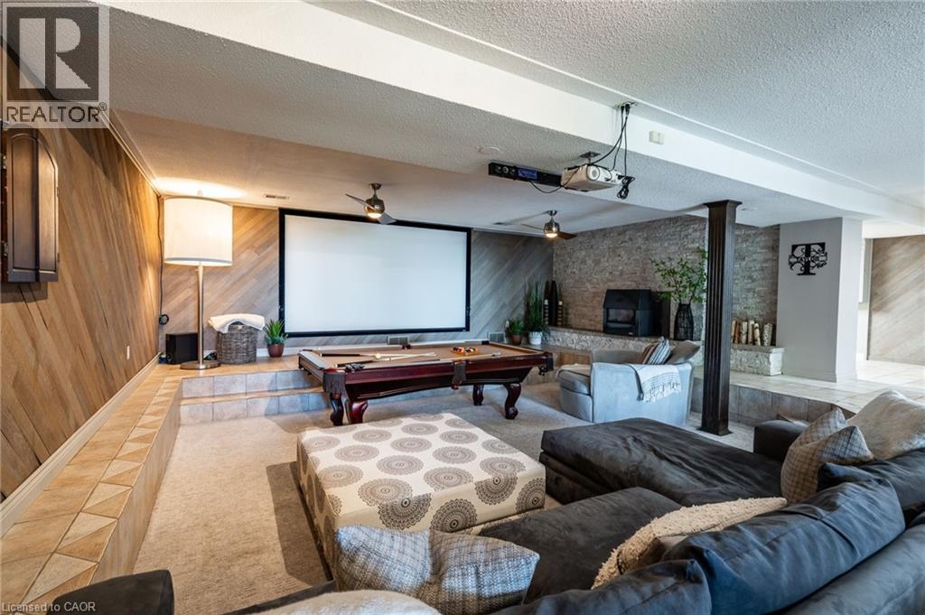 Photo 24 of 822 Danforth Place, Burlington ON