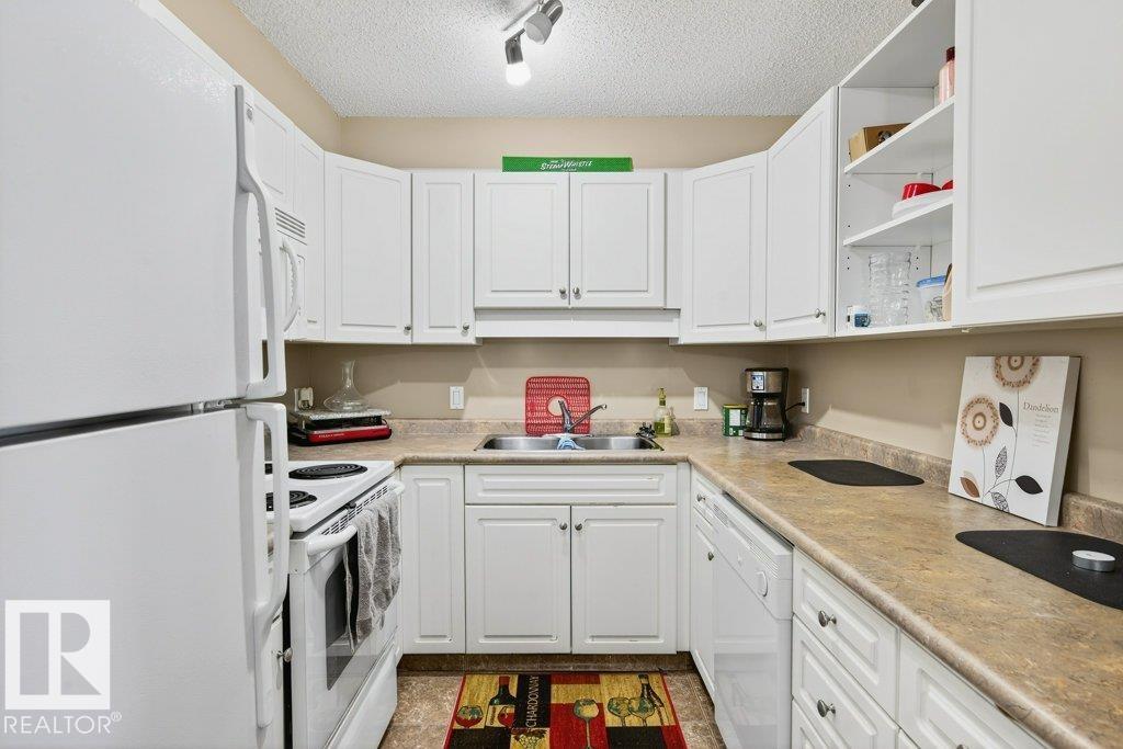Photo 10 of 316 13625 34 St Nw, Edmonton AB