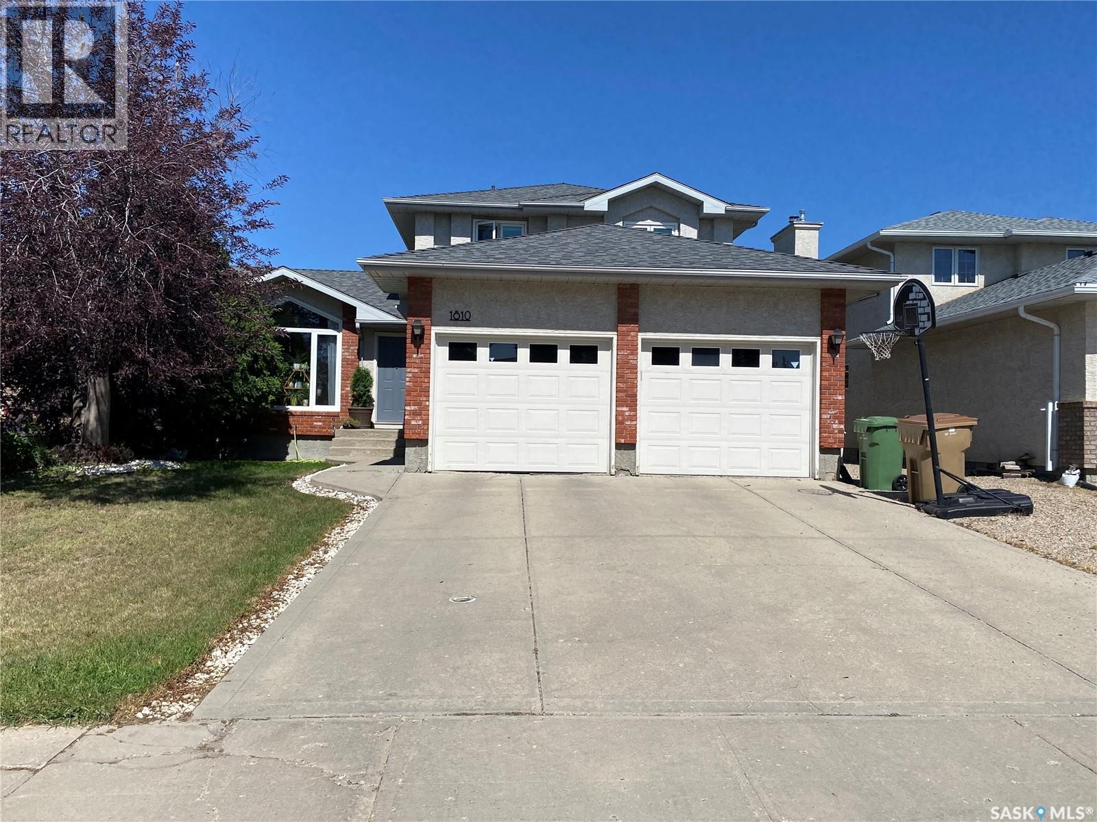 Photo 1 of 1810 Wagman Drive E, Regina SK