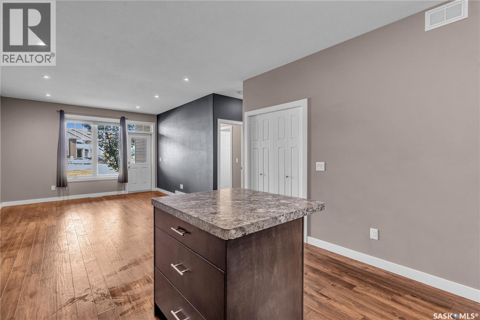 Photo 9 of 4228 Green Apple Drive, Regina SK