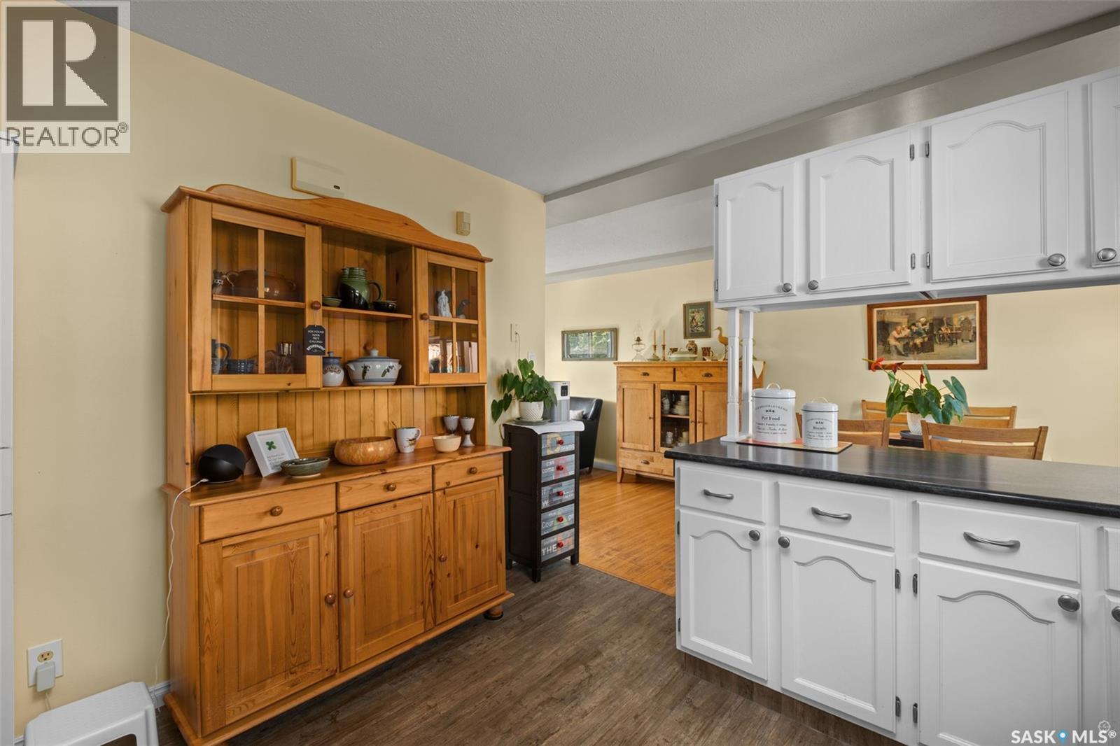 Photo 11 of 440 26th Street E, Prince Albert SK