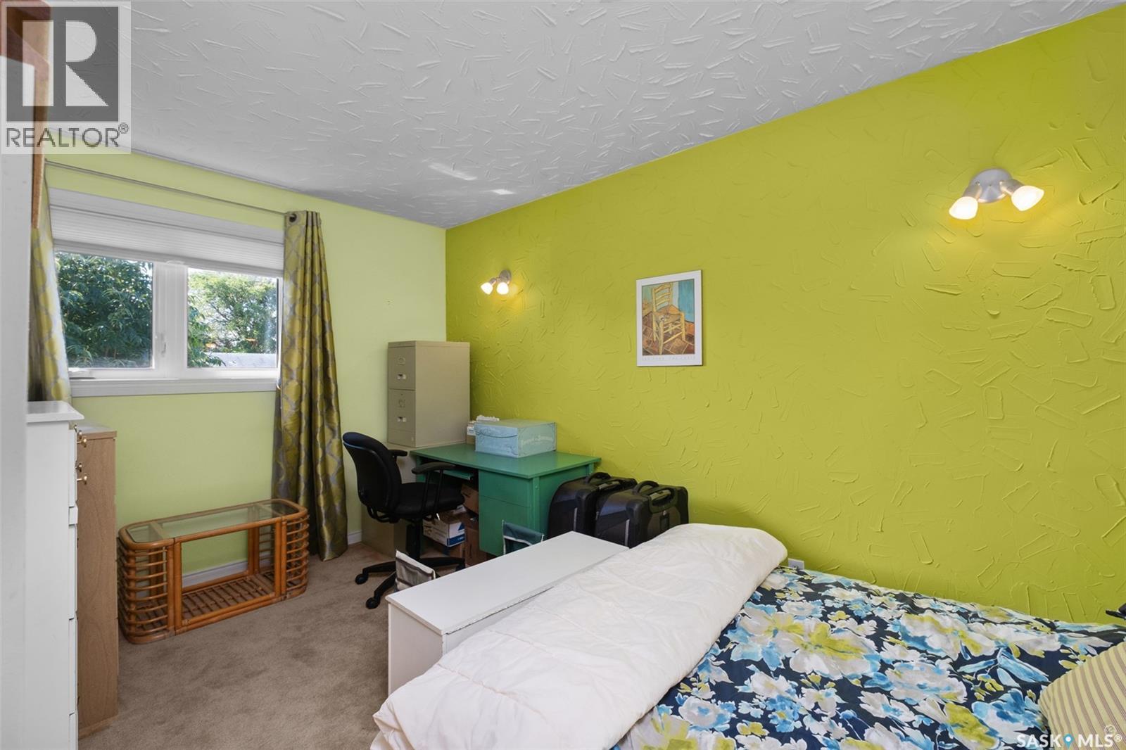 Photo 17 of 440 26th Street E, Prince Albert SK
