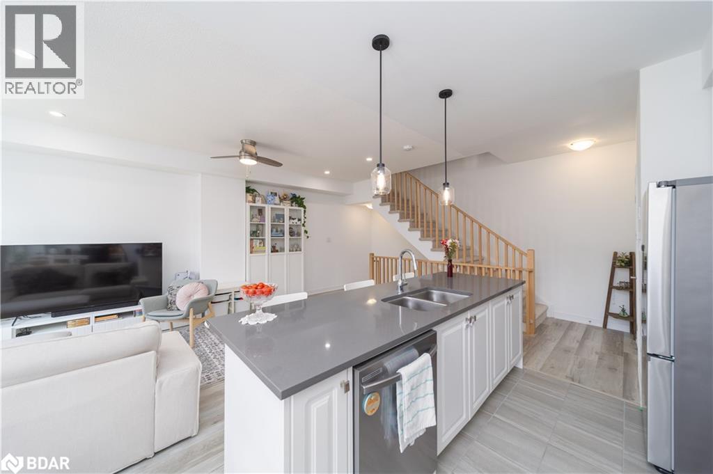 Photo 13 of 22 Red Maple Lane, Barrie ON