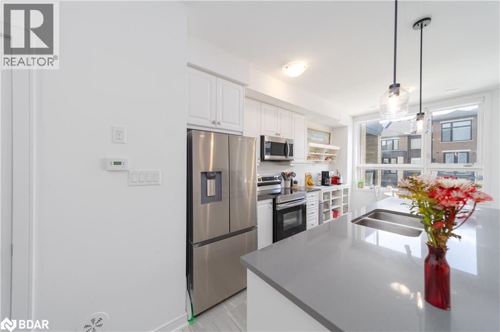 Photo 14 of 22 Red Maple Lane, Barrie ON