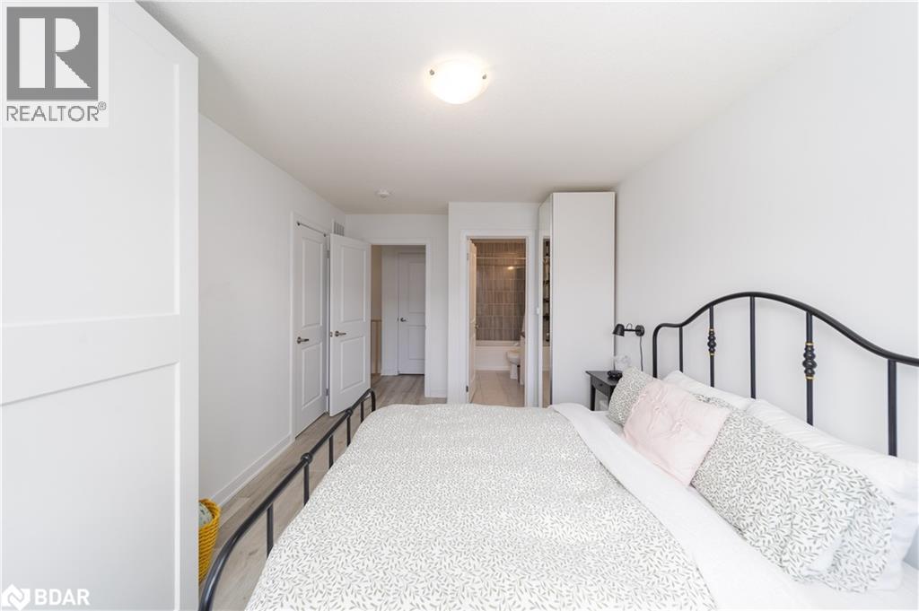 Photo 19 of 22 Red Maple Lane, Barrie ON