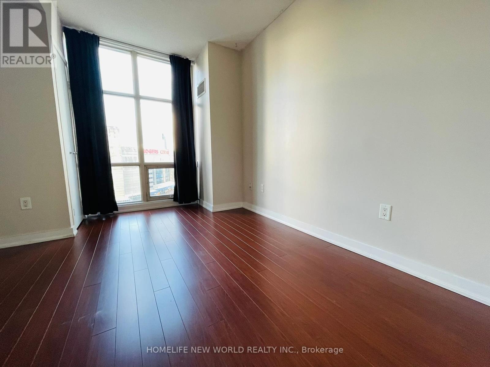 Photo 16 of 1009 10 Navy Wharf Court, Toronto ON