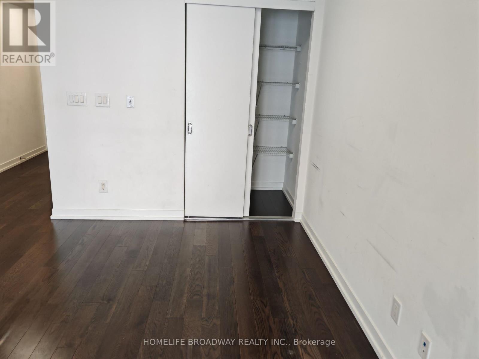 Photo 15 of 3403 21 Widmer Street, Toronto ON
