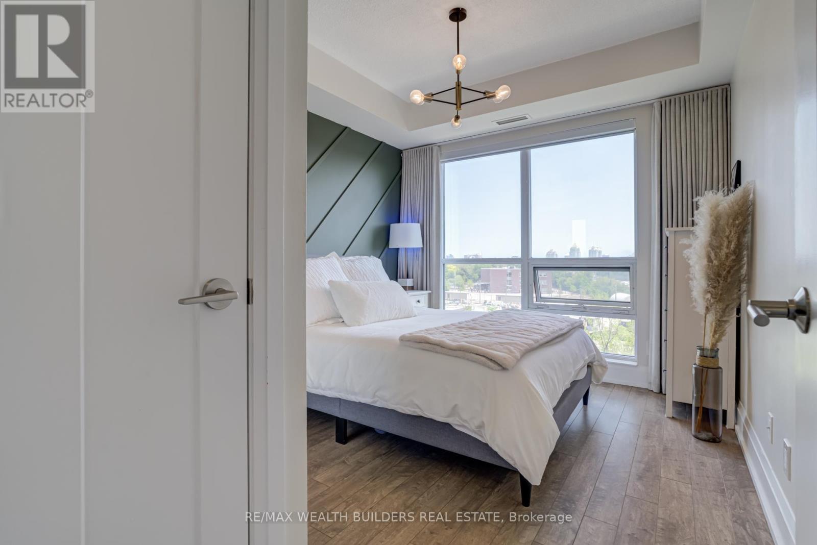 Photo 11 of 418 120 Harrison Garden Boulevard, Toronto ON