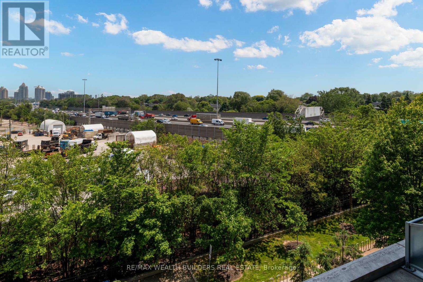 Photo 23 of 418 120 Harrison Garden Boulevard, Toronto ON
