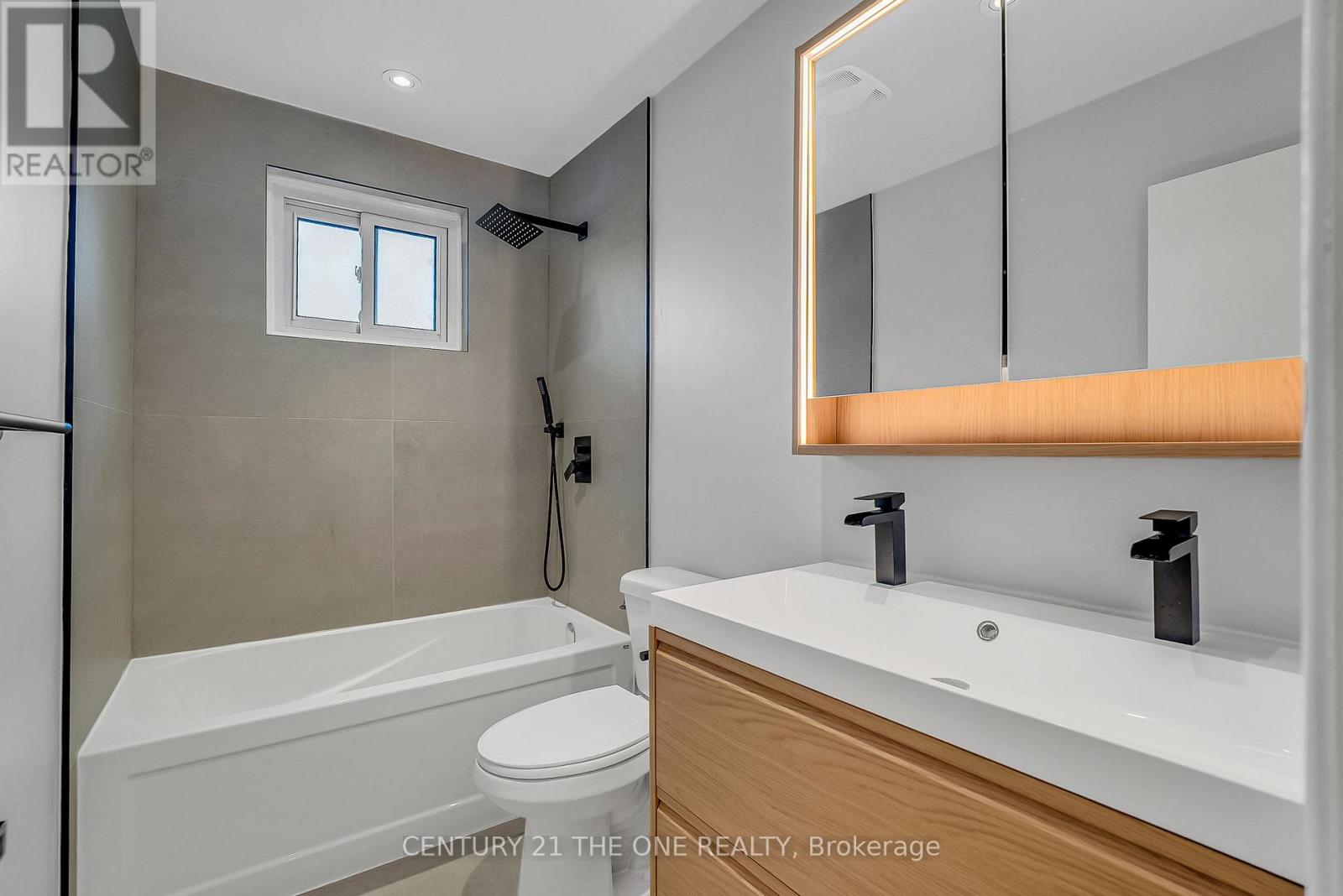 Photo 16 of 100 Martindale Street, Oshawa ON