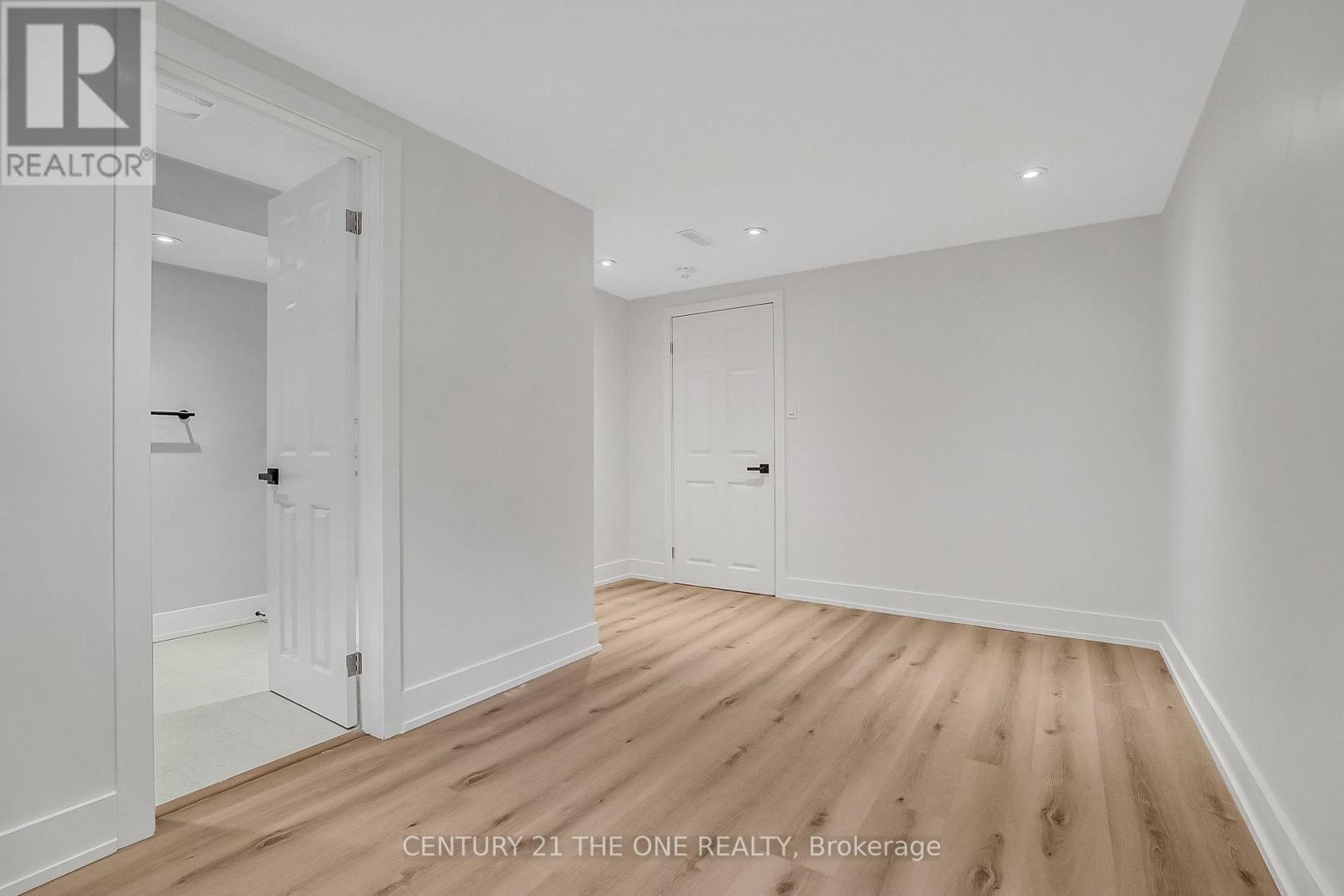 Photo 23 of 100 Martindale Street, Oshawa ON