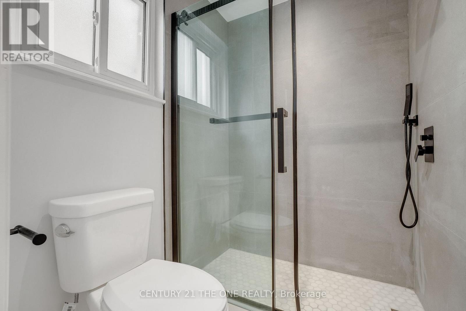 Photo 33 of 100 Martindale Street, Oshawa ON