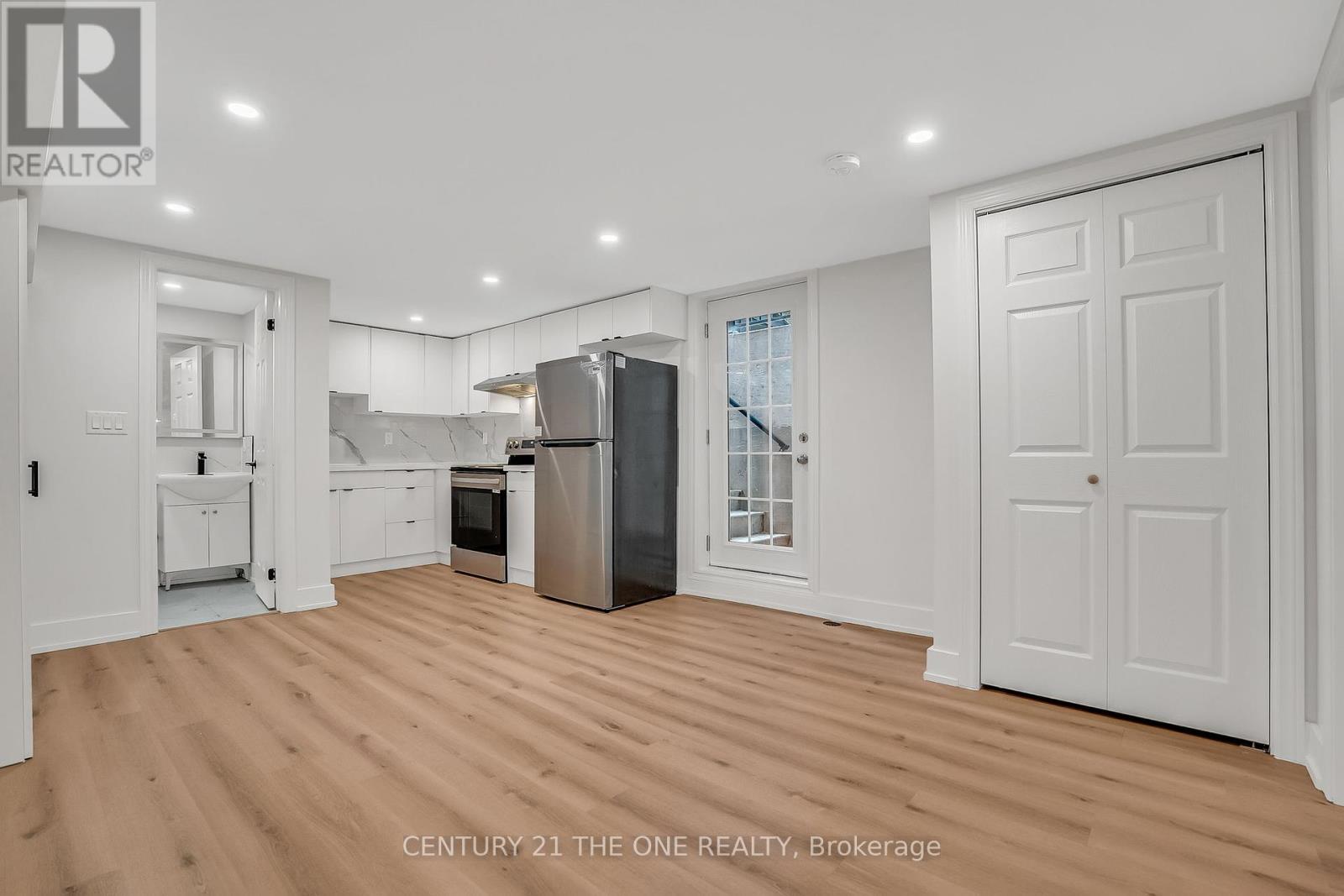 Photo 36 of 100 Martindale Street, Oshawa ON