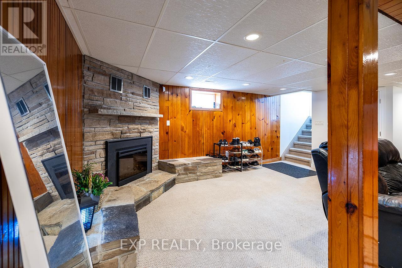 Photo 29 of 854 Antonio Street, Pickering ON