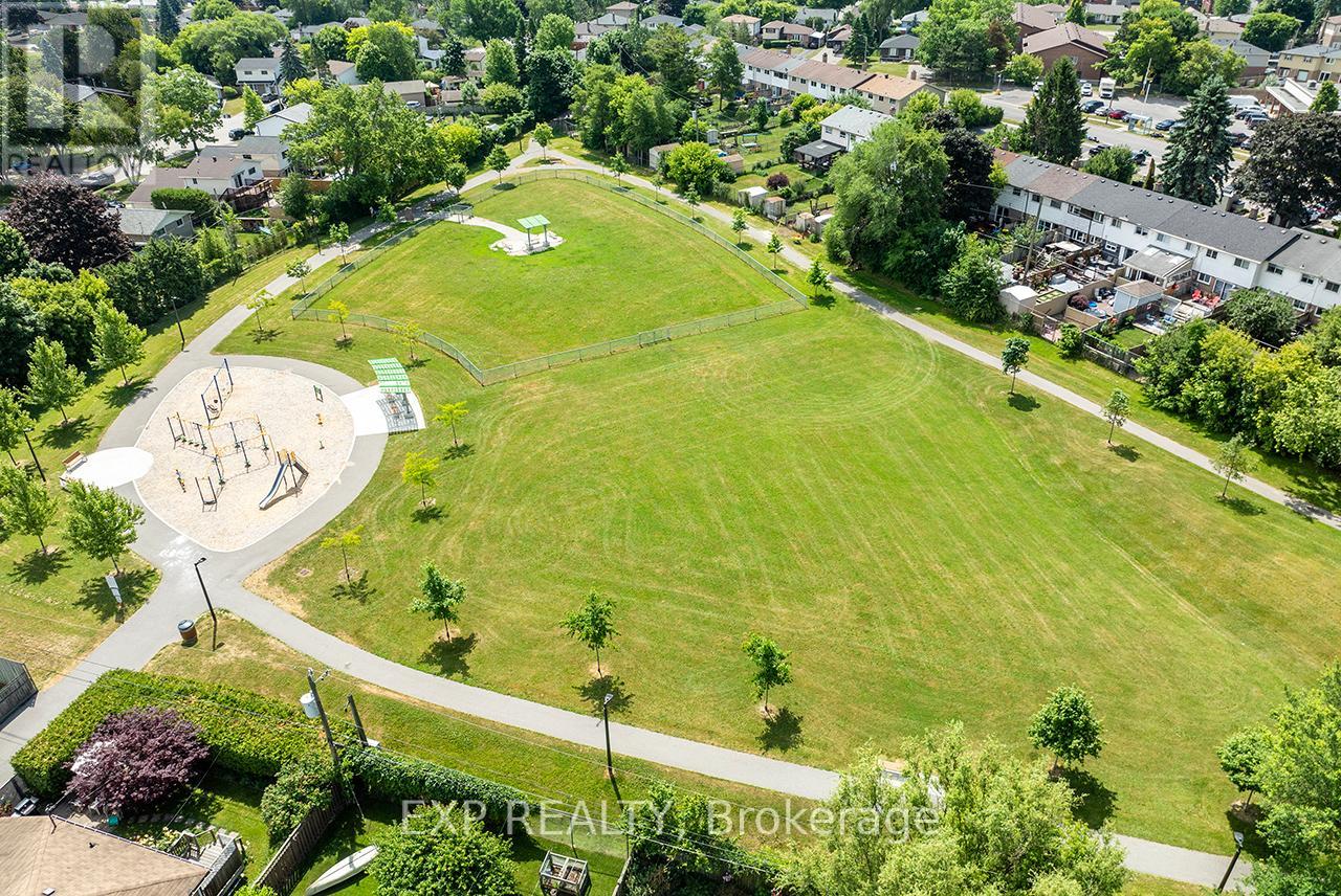 Photo 41 of 854 Antonio Street, Pickering ON