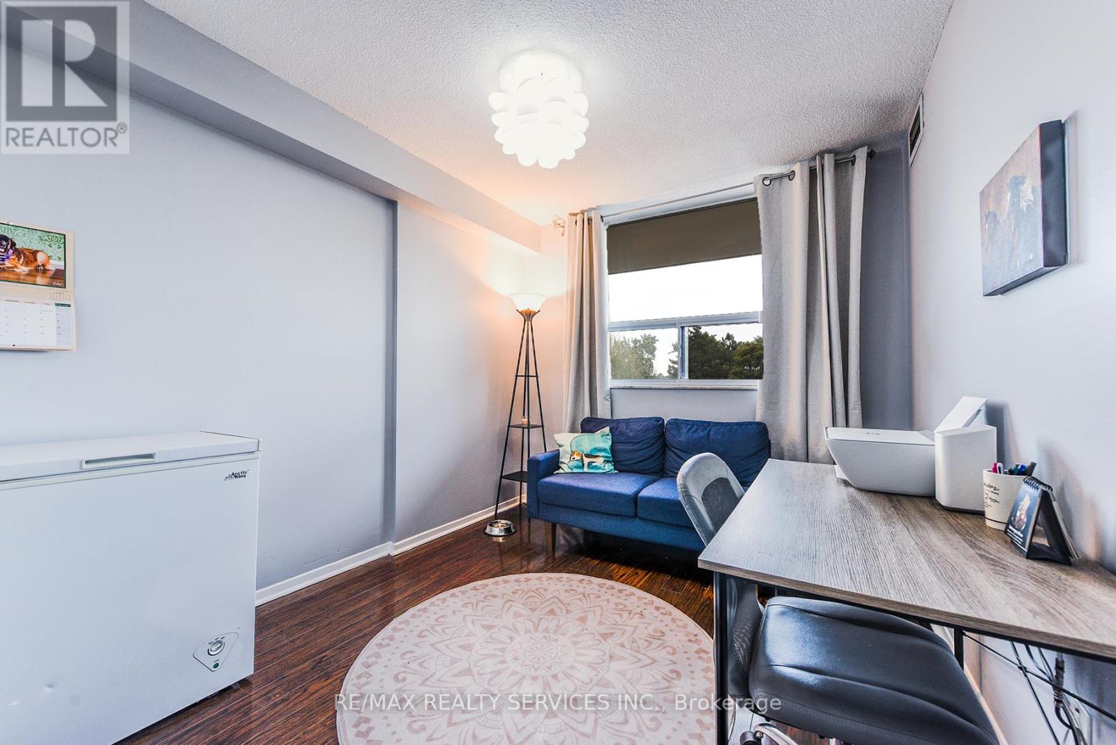 Photo 27 of 302 3 Lisa Street, Brampton ON