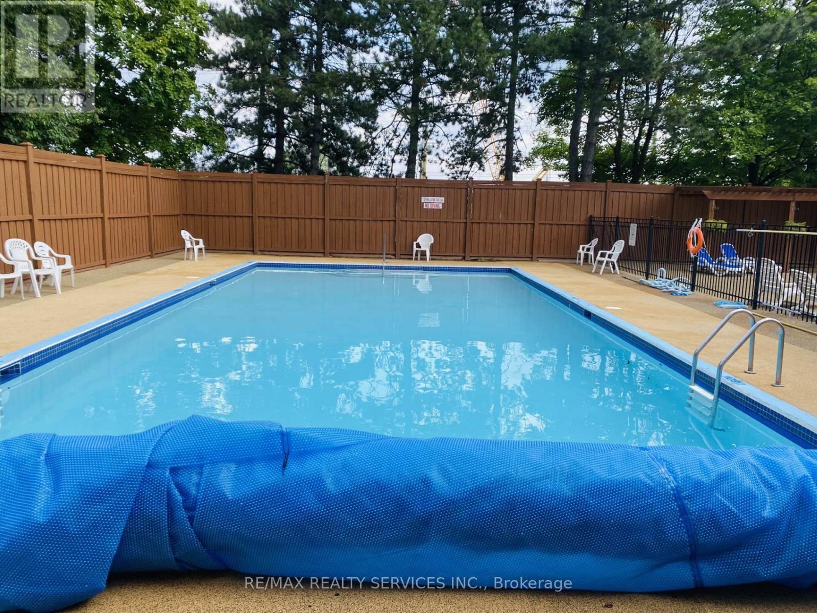 Photo 32 of 302 3 Lisa Street, Brampton ON